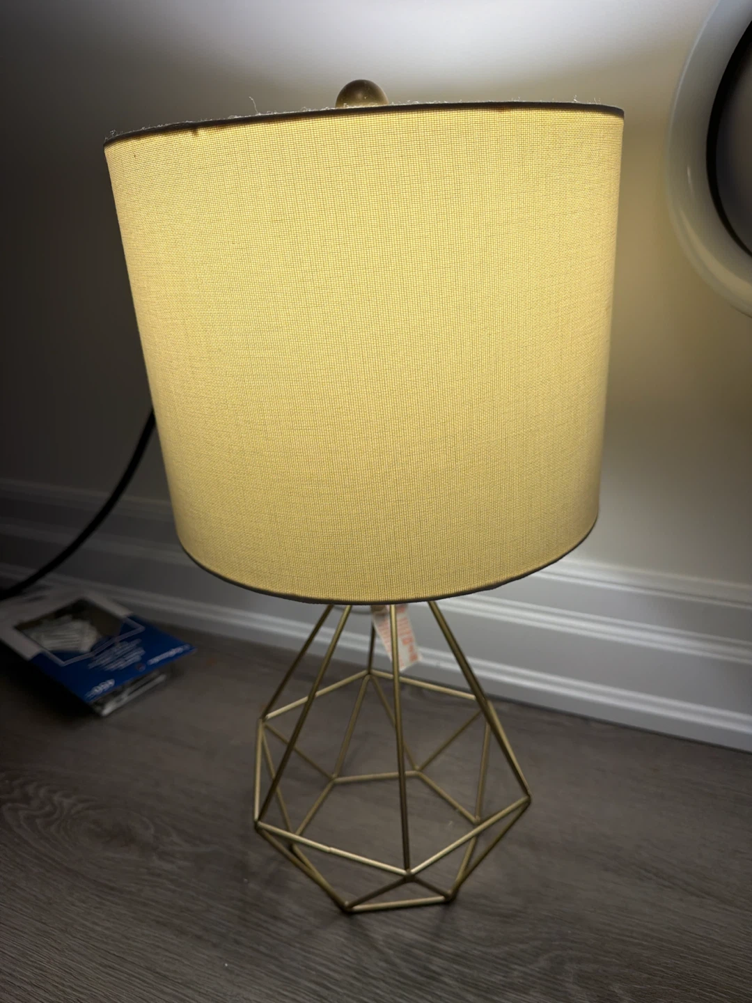 Geometric Base Table Lamp - photo 2