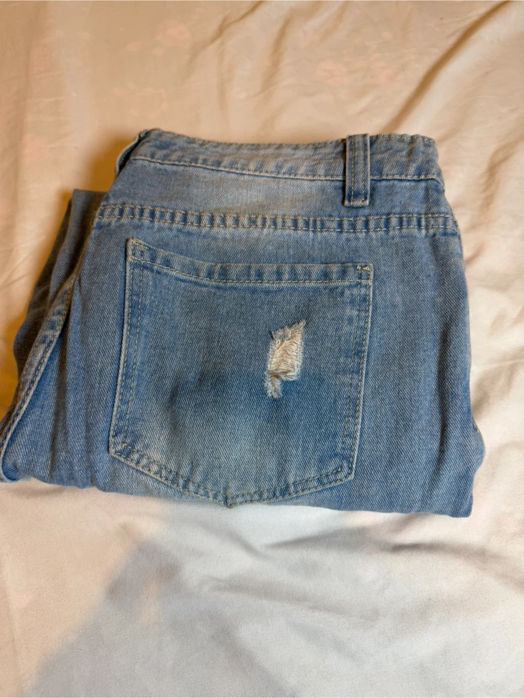 Women's Ripped Light Wash Jeans - photo 5