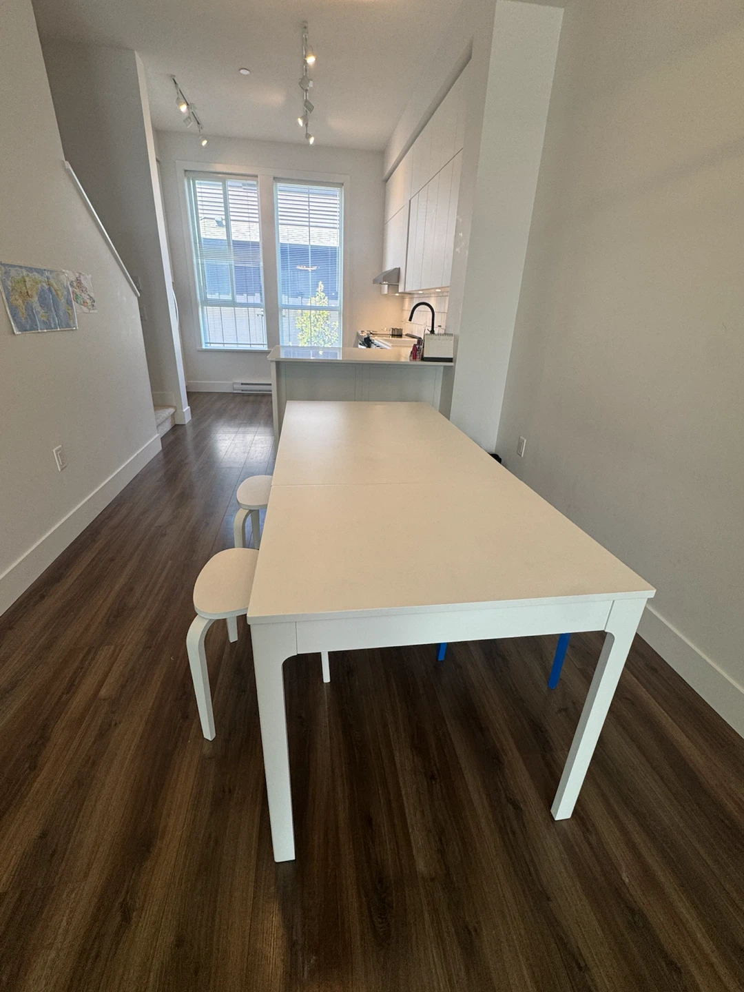 White Extendable Dining Table Set