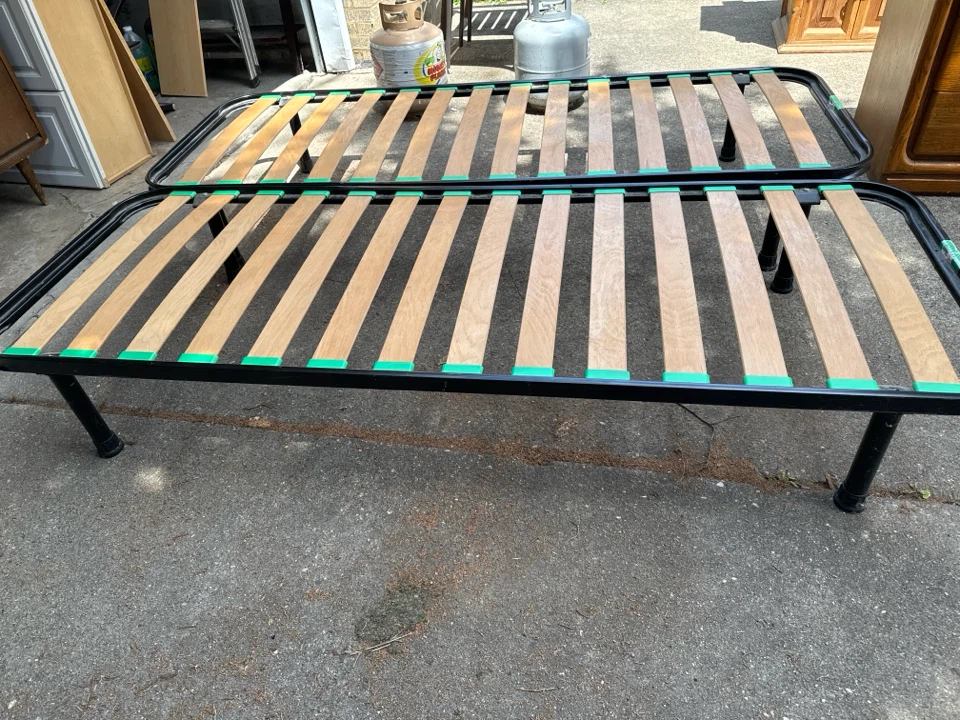 Set of Two Twin Bed Frames with Wooden Slats - photo 2
