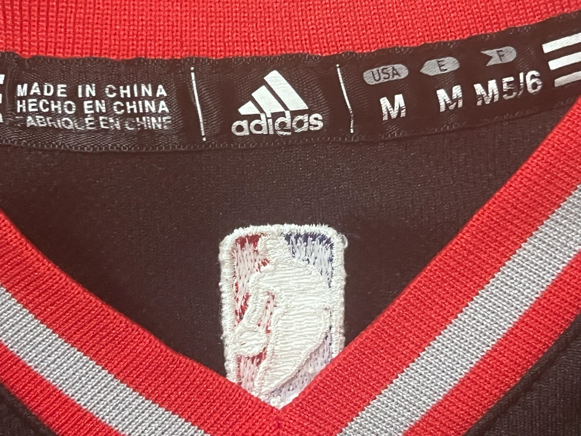 Adidas Toronto Raptors DeMar DeRozan #10 Jersey | Size M(5/6Y) - photo 4