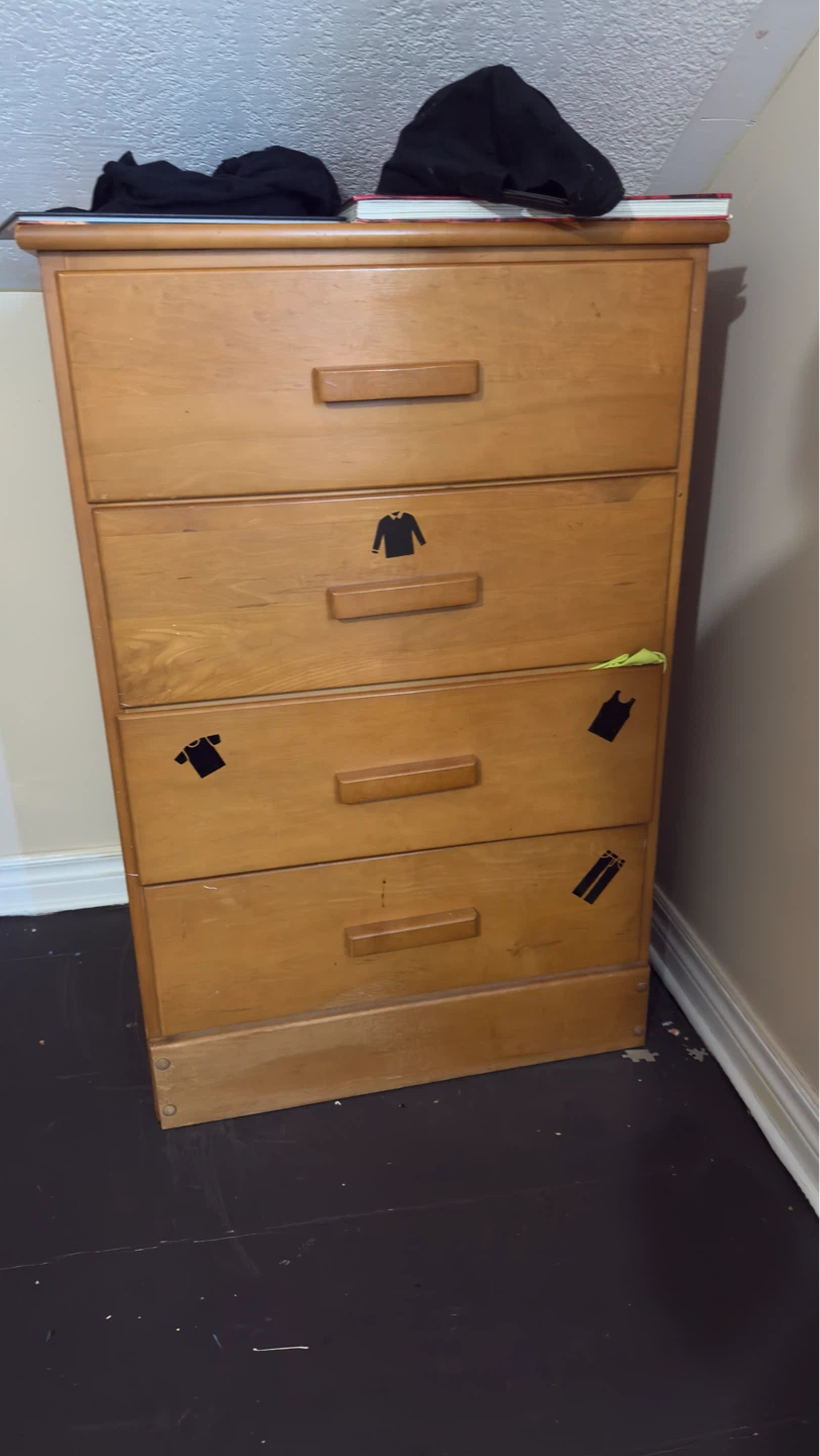 Wooden 4-Drawer Dresser