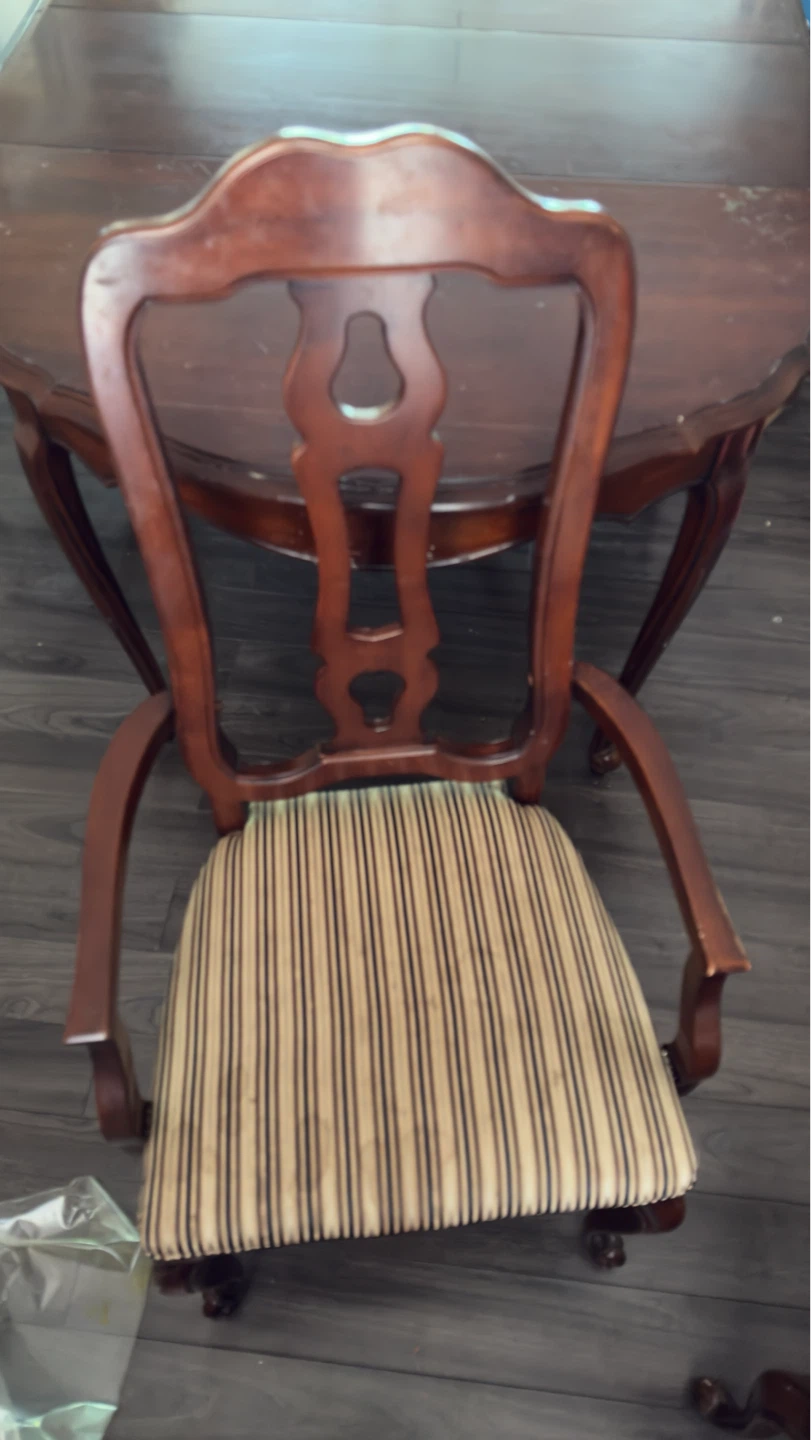 Wood Dining Table with 6 Chairs - photo 3