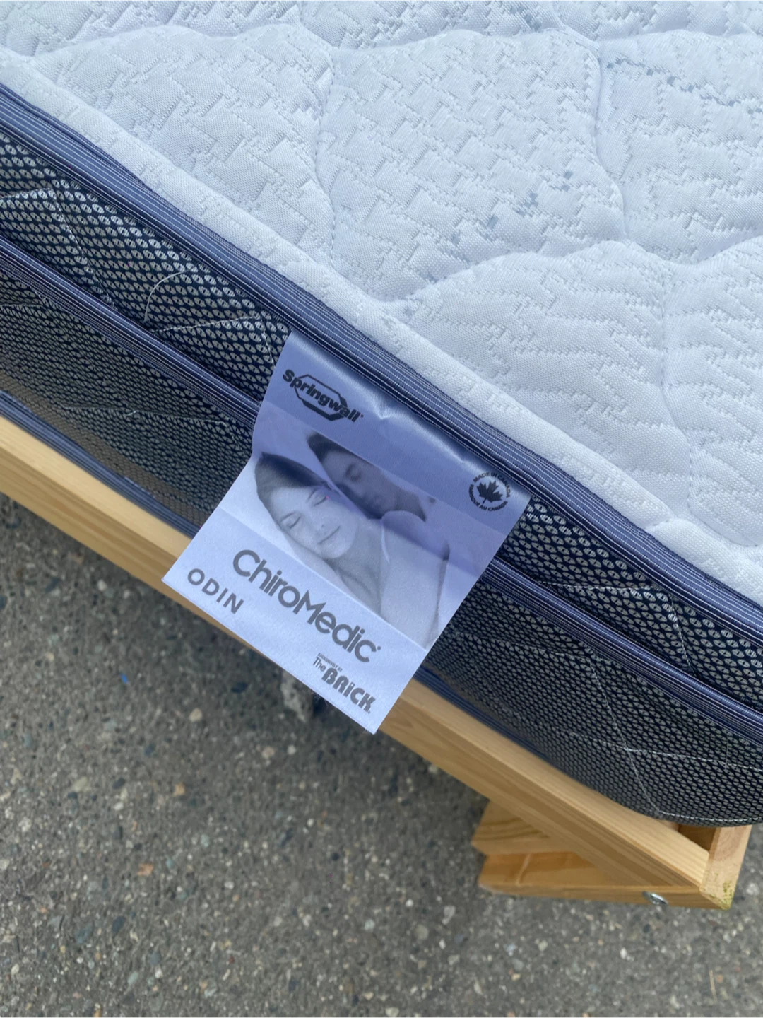 Twin size bed set