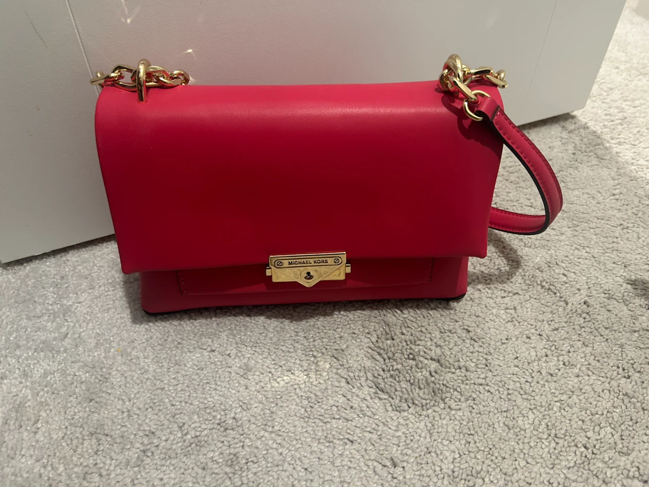 Michael Kors Pink Leather Shoulder Bag