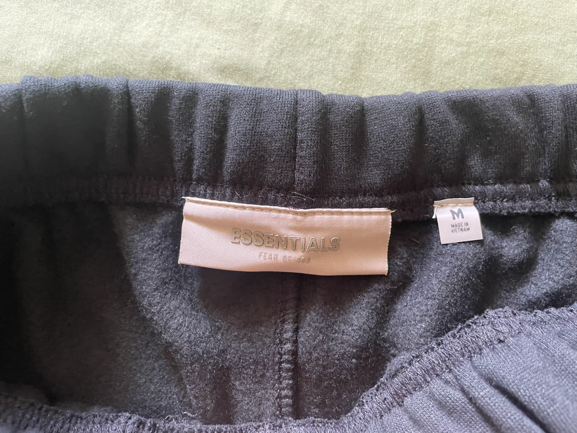 Fear of God Essentials Shorts Black - photo 3