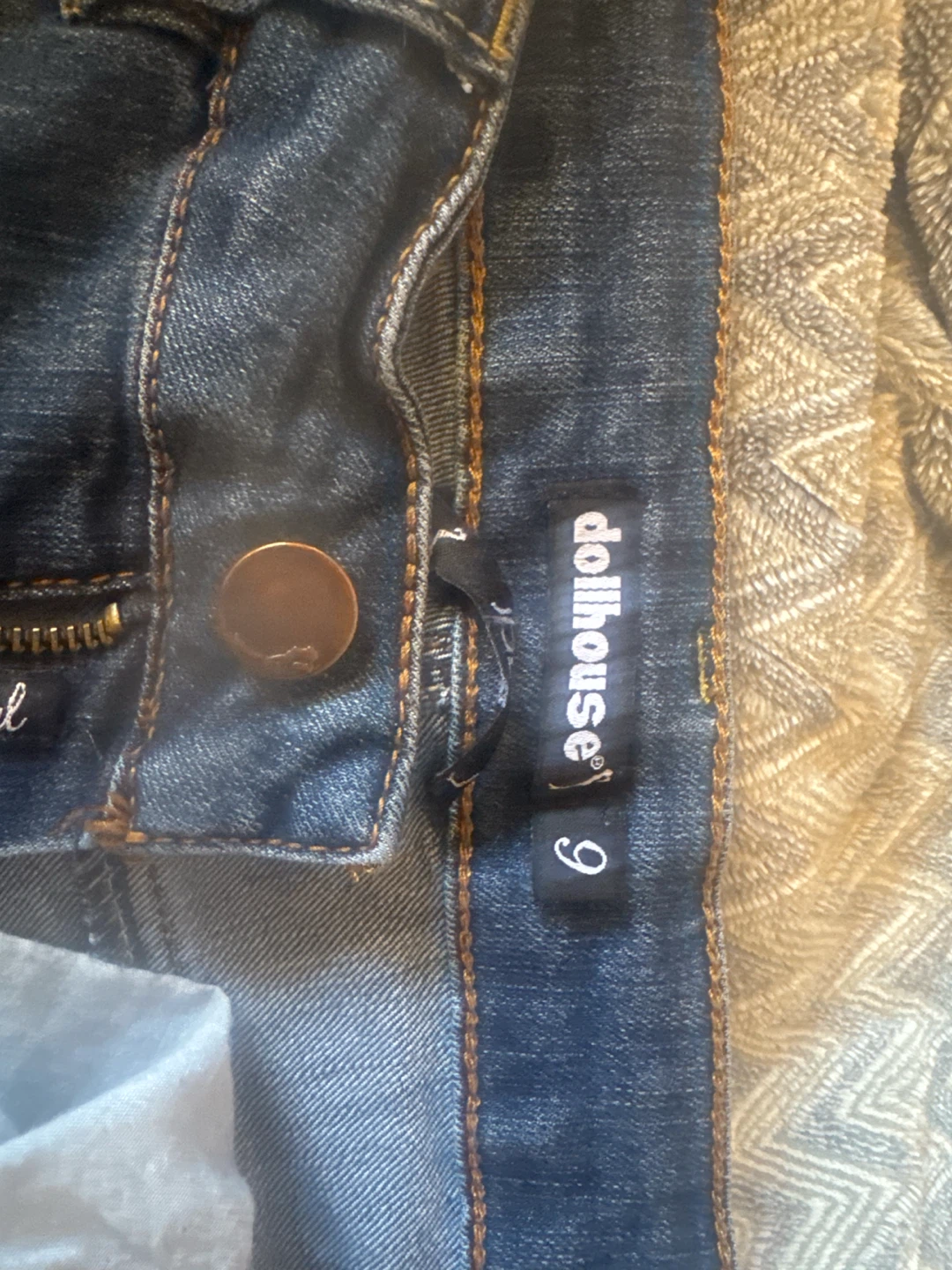 Dollhouse Blue Denim Distressed Shorts Size 9 - photo 2