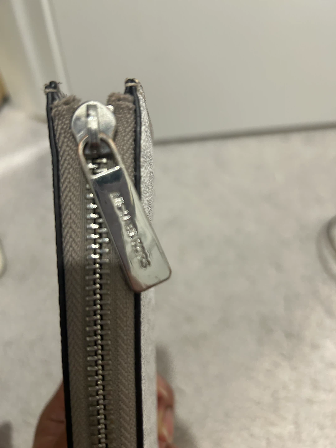 Michael Kors Wallet - photo 2