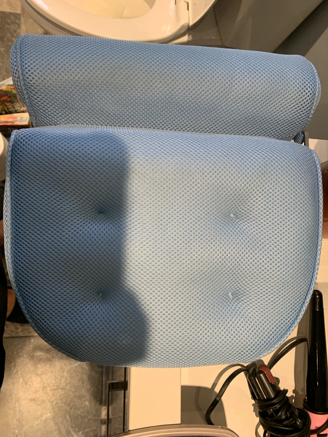 Light Blue Bath Pillow with Headrest