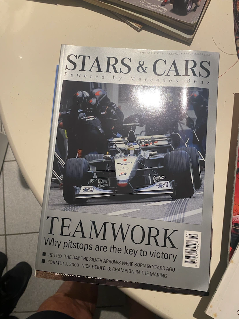Mercedes The Magazine - Stars & Cars