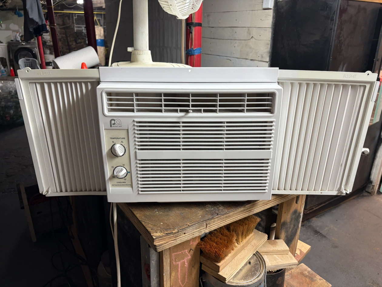 Perfect Aire Window Air Conditioner
