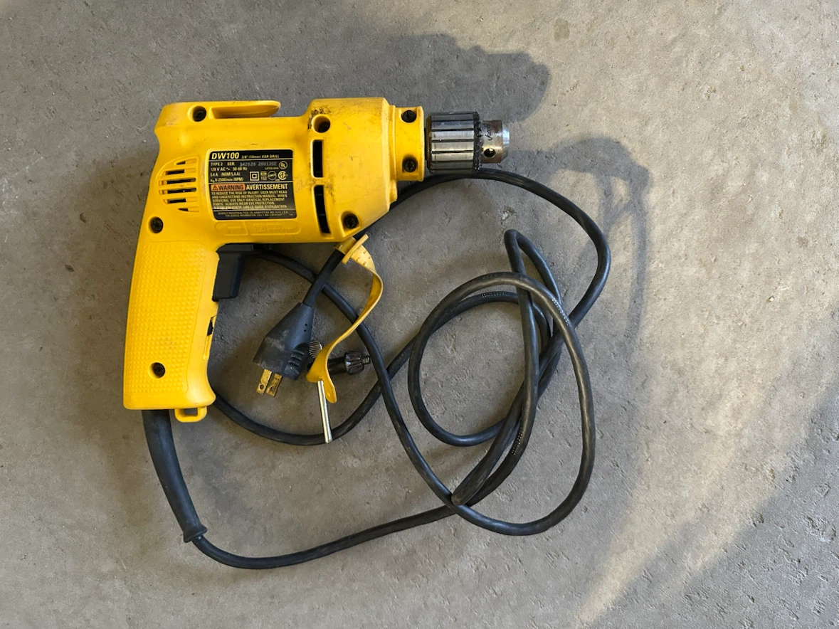 DeWalt DW100 3/8" Corded Drill