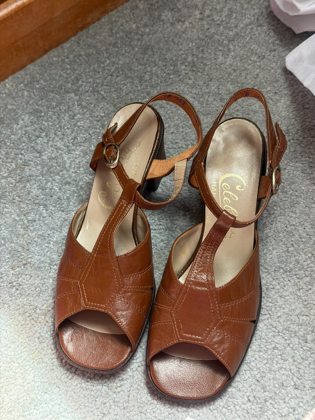 Celebrity Hand Made Brown Leather Sandals - photo 2