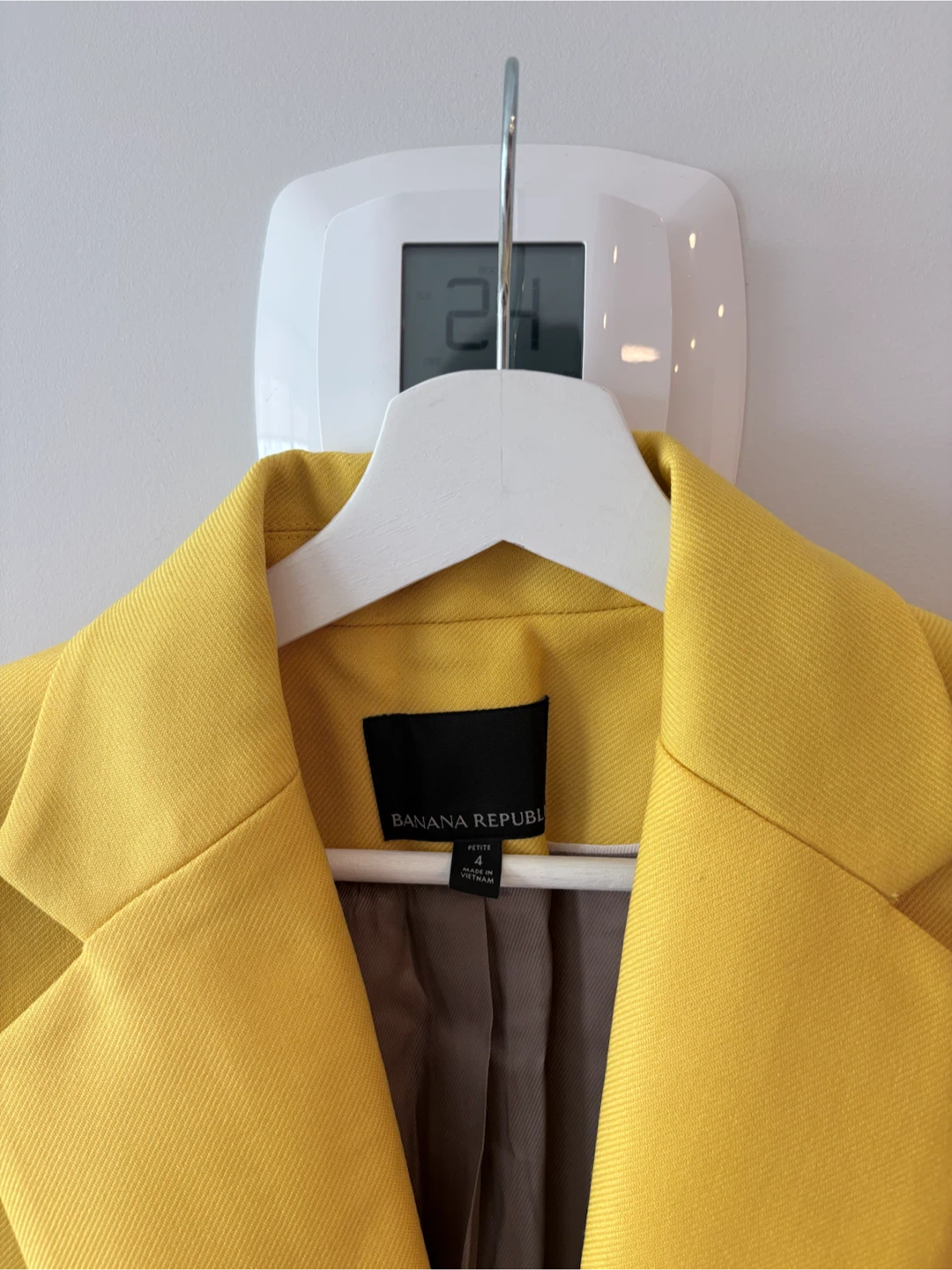 Banana Republic Yellow Blazer - photo 2