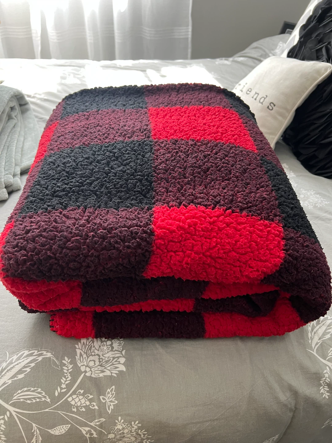 Red and Black Buffalo Check Sherpa Throw Blanket