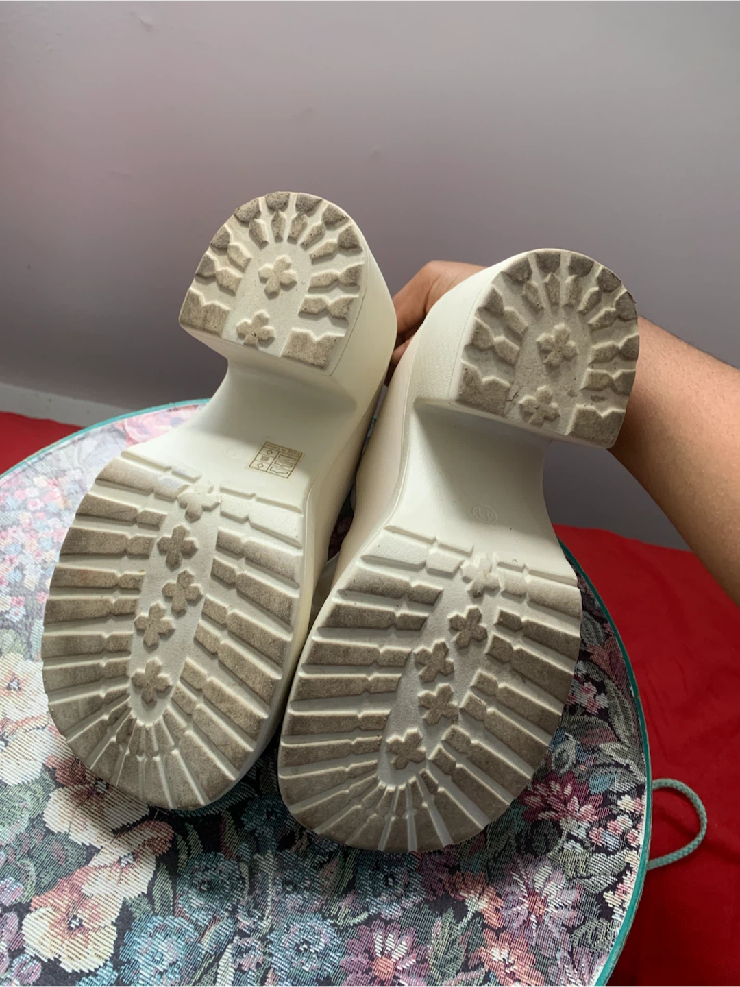 Cream Mary Jane’s size 41 - photo 4