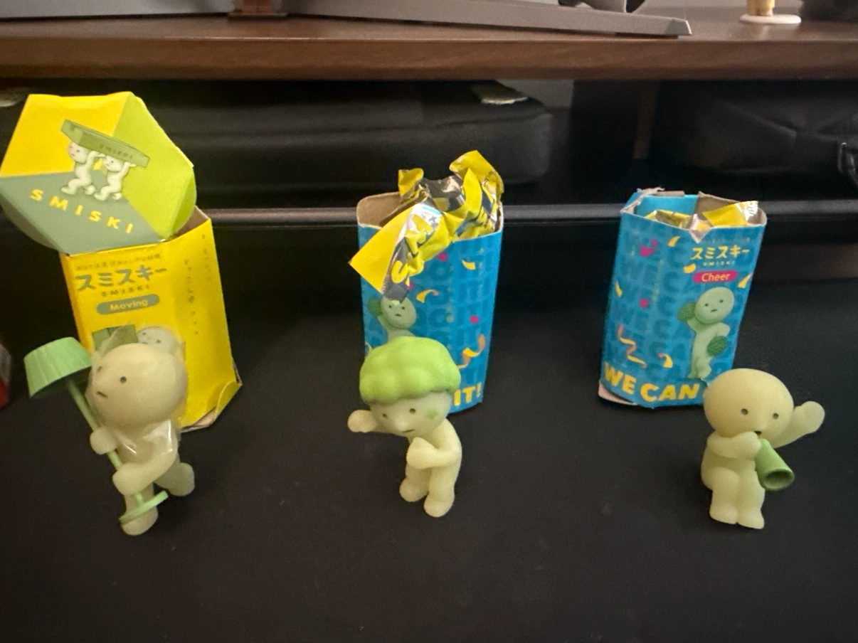 SMISKI Figurines - photo 2