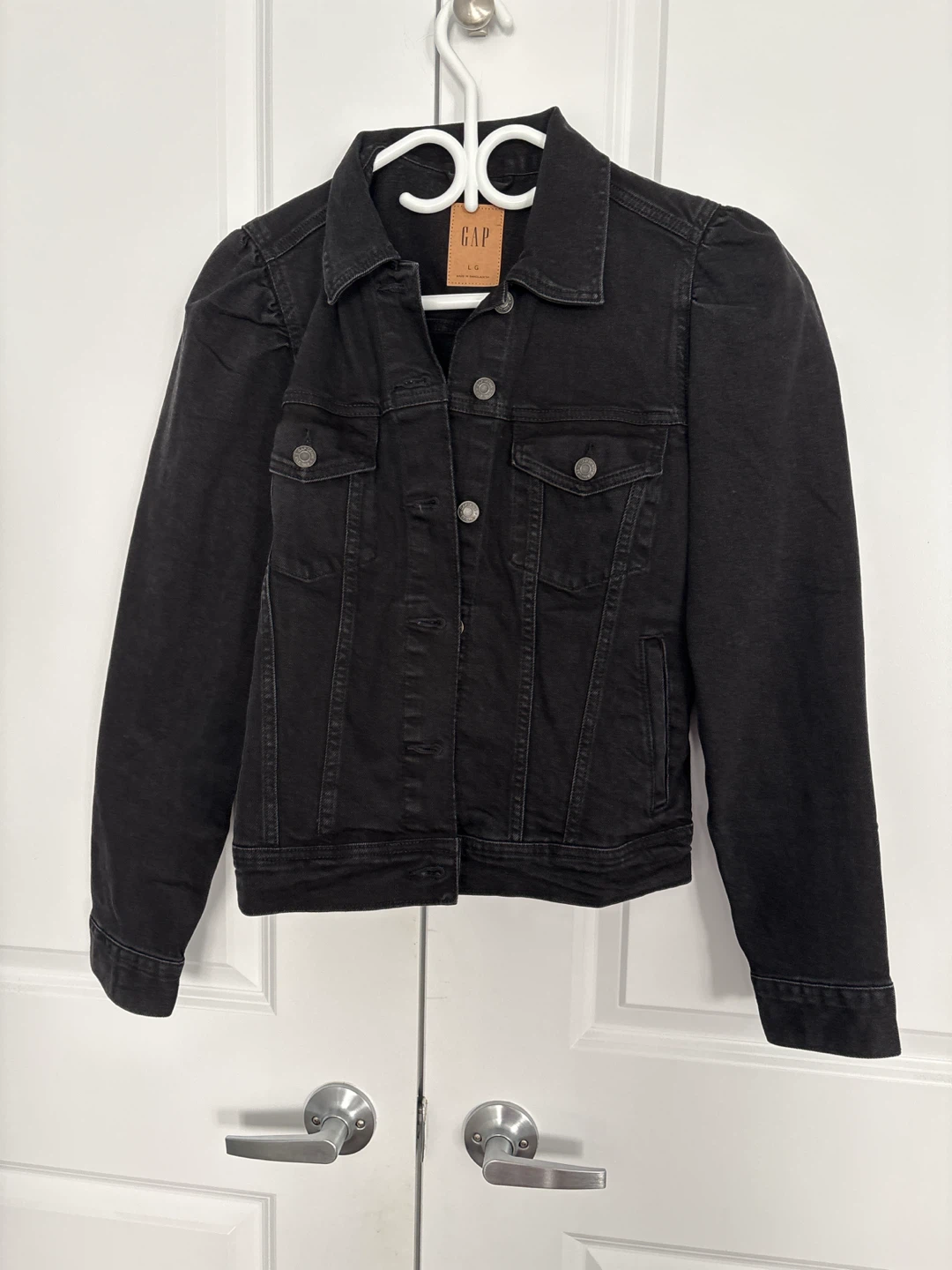 GAP Black Denim Jacket with Puff Sleeves - Large
