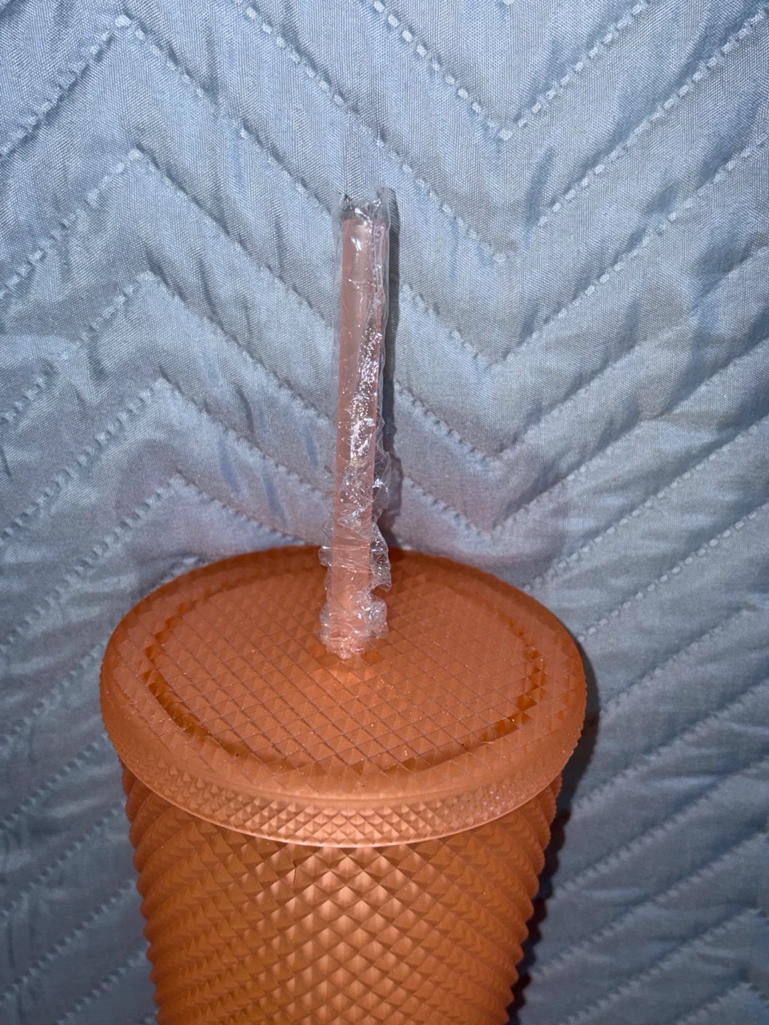 New Soft-Touch Peach Studded Tumbler with Straw - 775 ml - photo 5