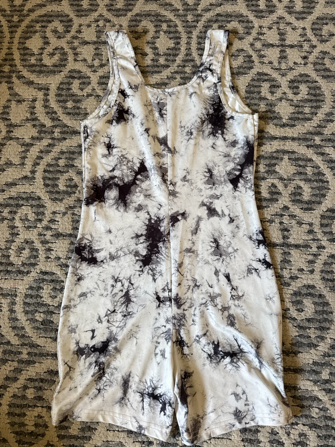 Tie-dye romper size small - photo 2