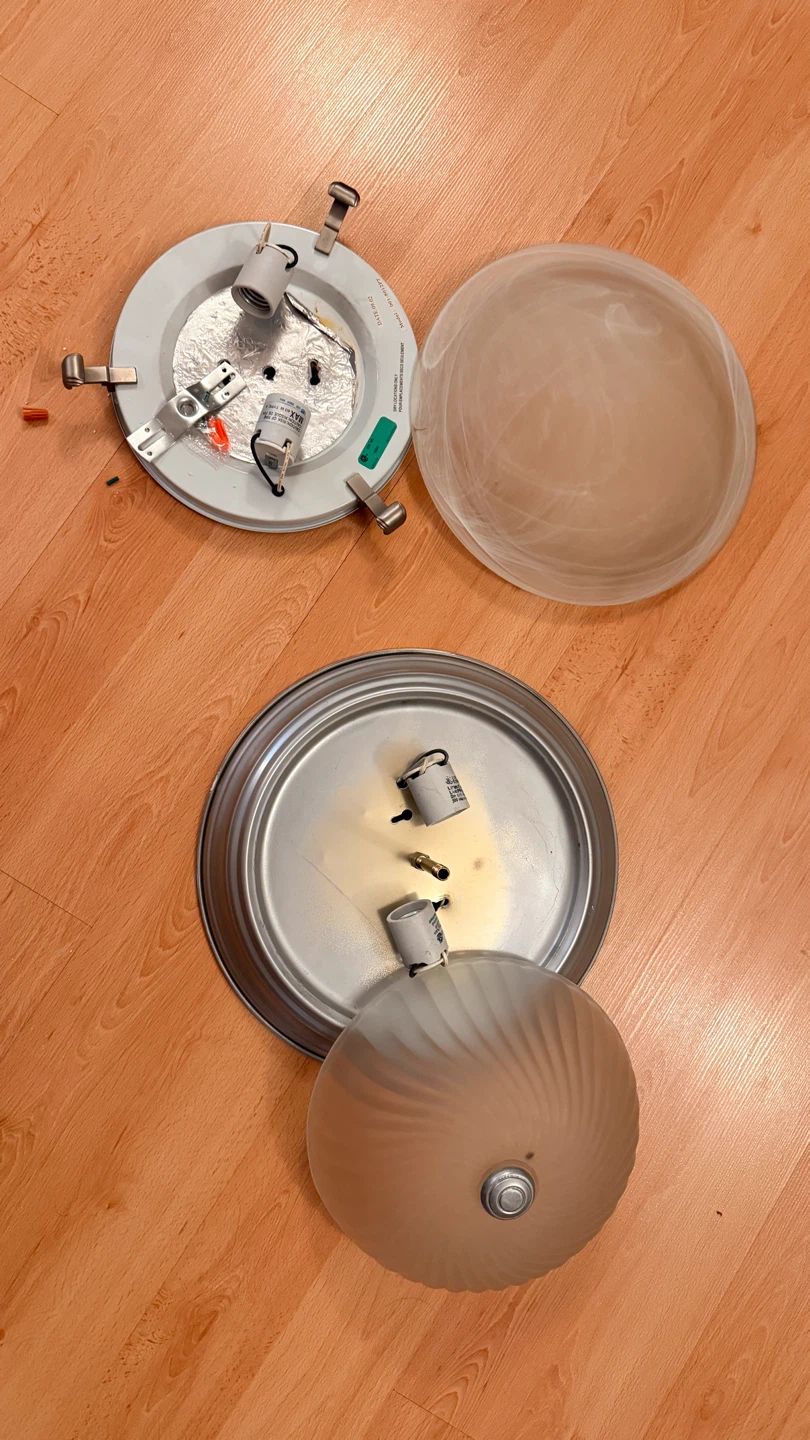 Set of 2 Flush Mount Ceiling Lights - photo 2
