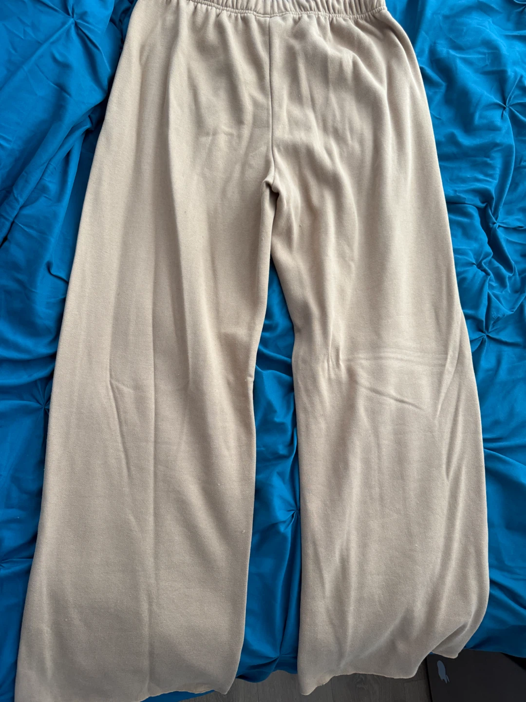 California Est. 1993 Cropped Hoodie and Sweatpants Set - photo 3