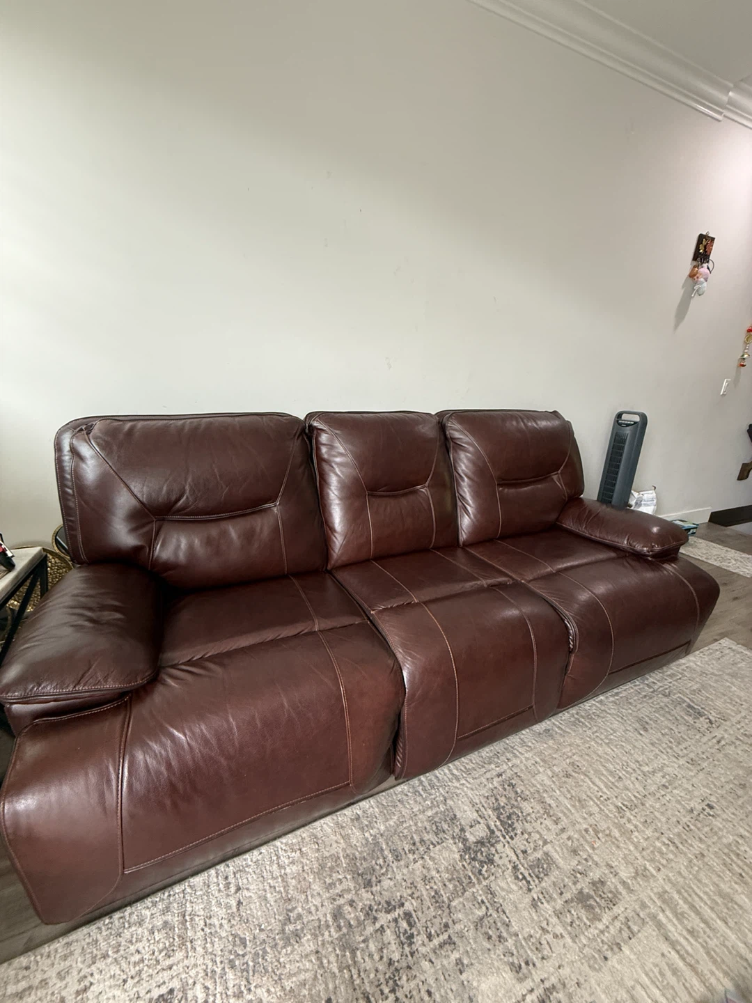 Brown Leather Reclining Sofa and love seat - photo 4
