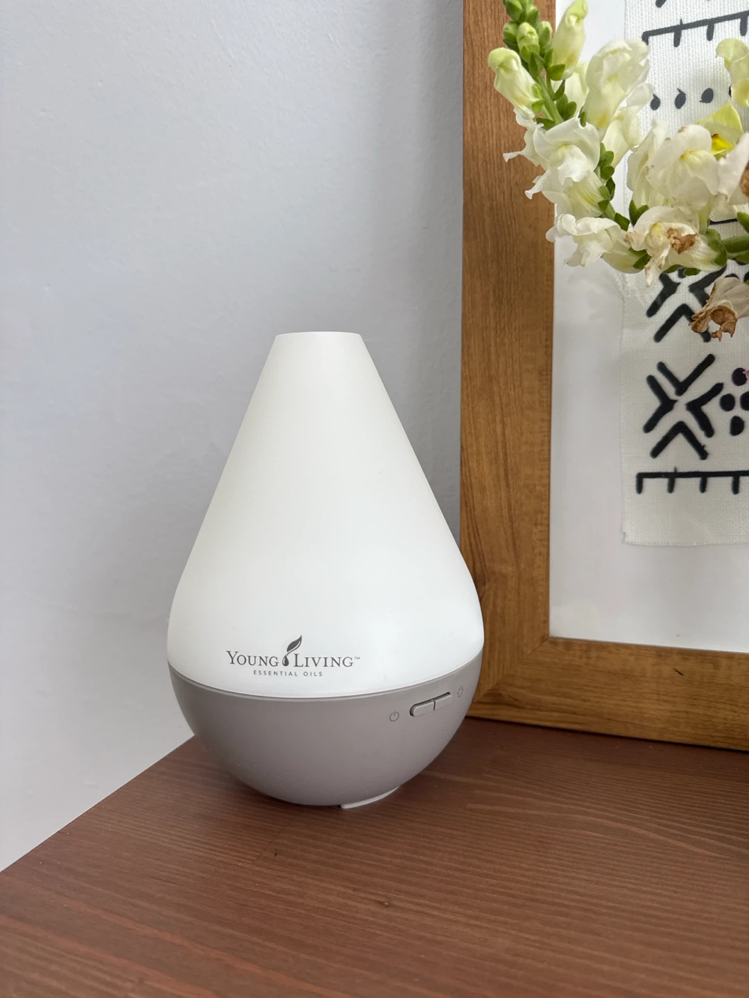 Young Living Dewdrop Essential Oil Diffuser - photo 4