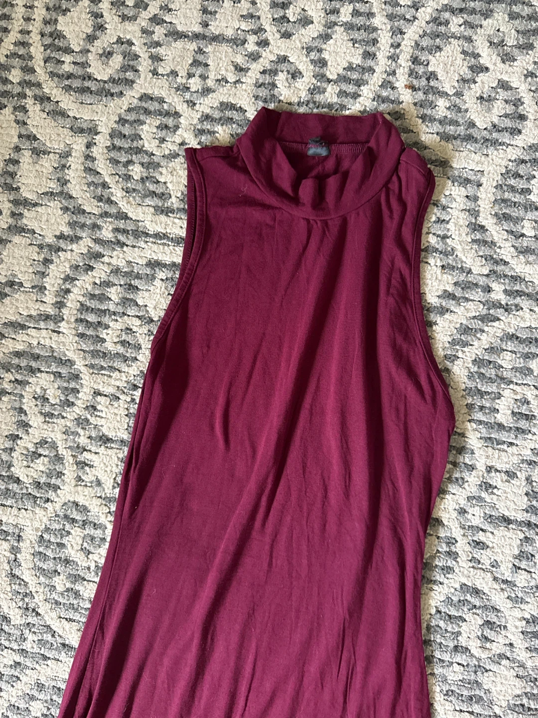 Maroon Sleeveless Mock Neck Maxi Dress size small - photo 3