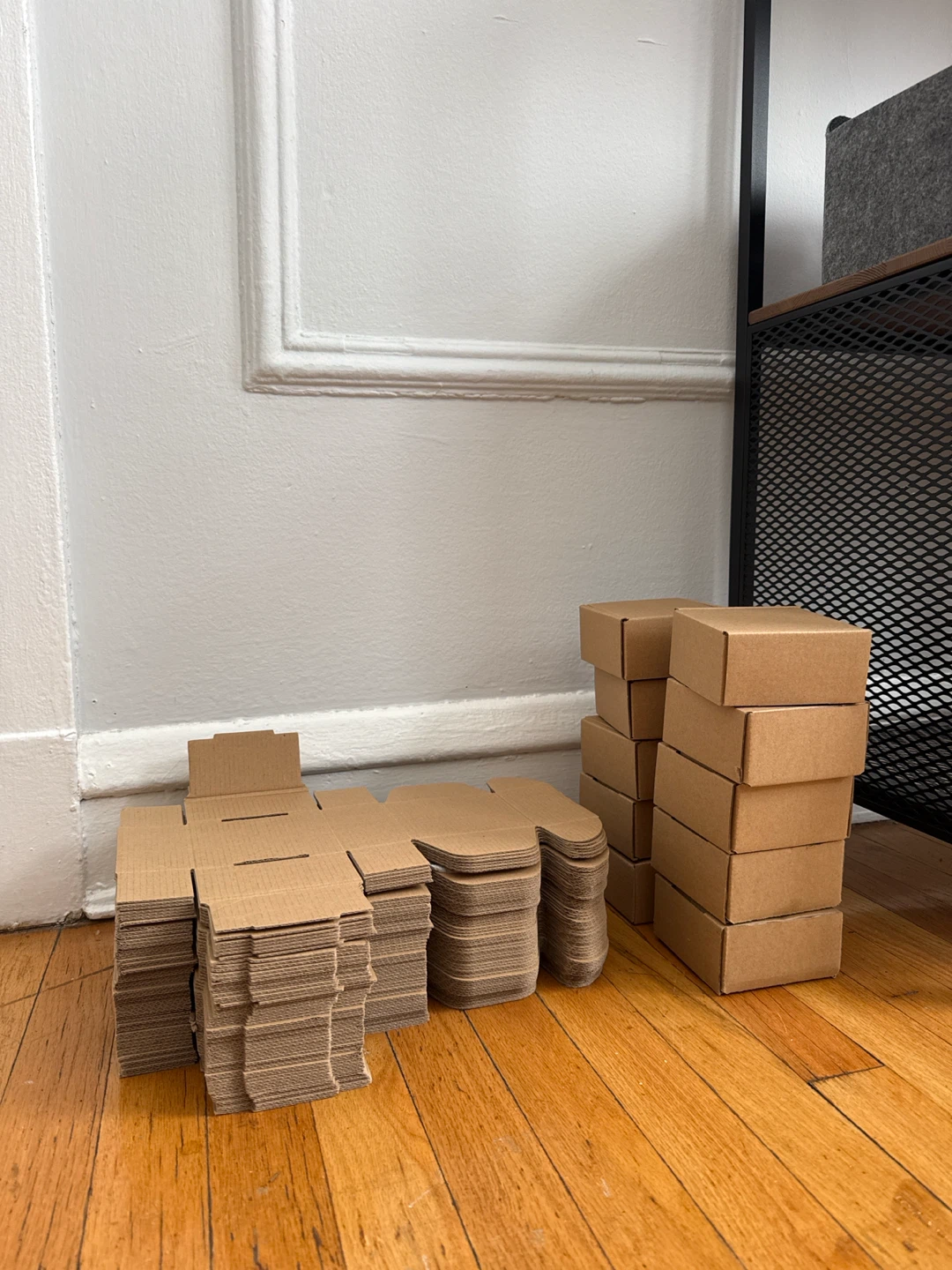 Cardboard Shipping Boxes - Small Kraft Mailers