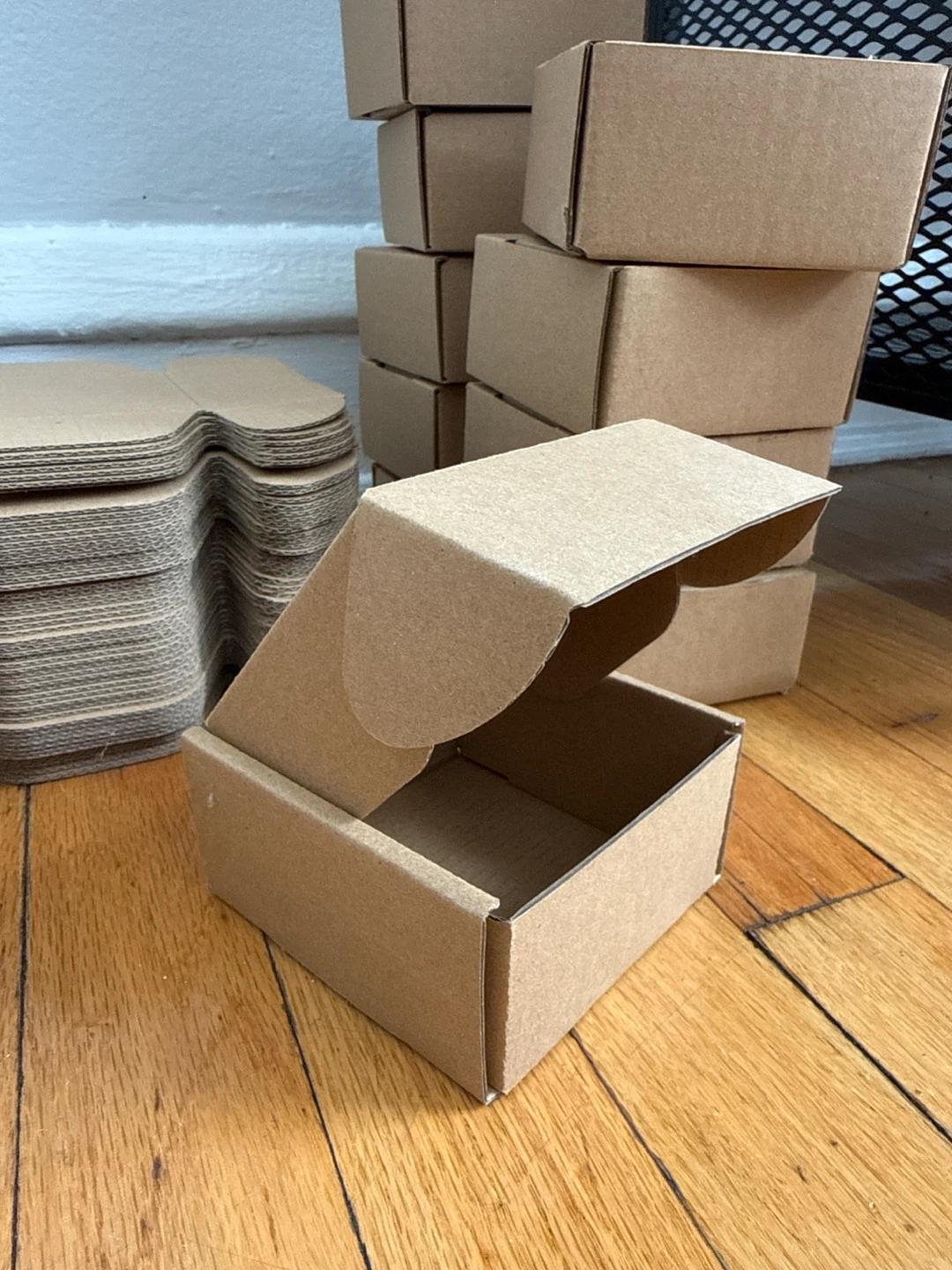Cardboard Shipping Boxes - Small Kraft Mailers - photo 2