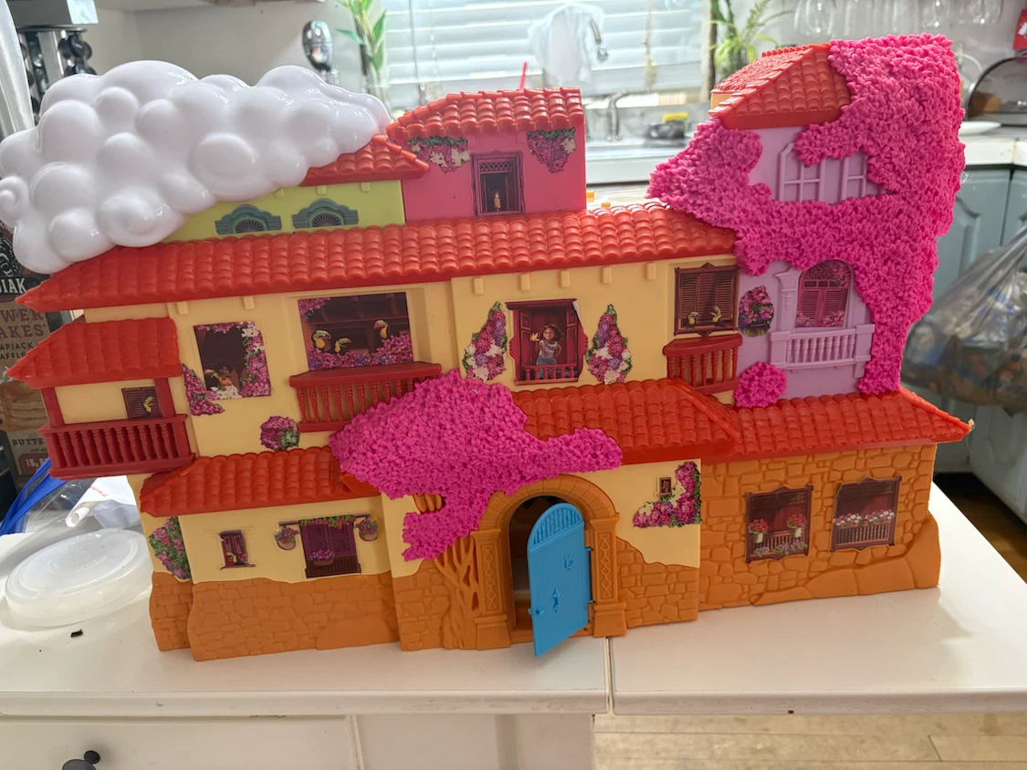 Disney Encanto Madrigal House Playset
