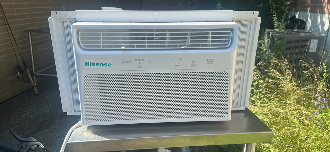 Hisense Window Air Conditioner