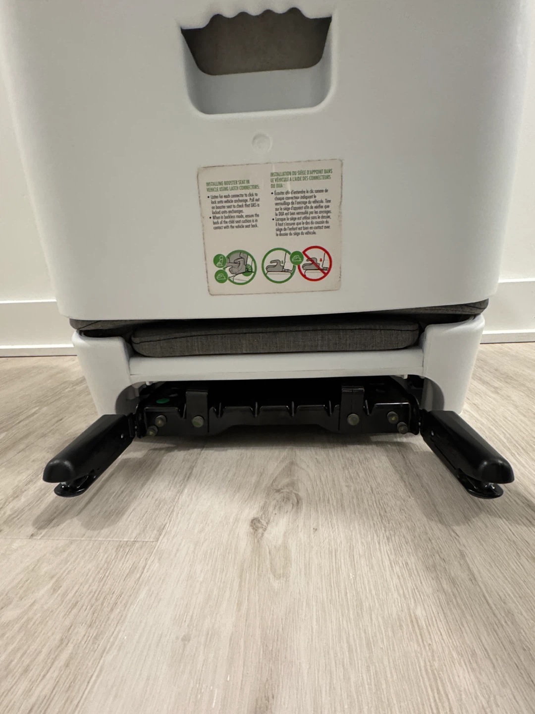 Clek Oobr Booster Car Seat - photo 2
