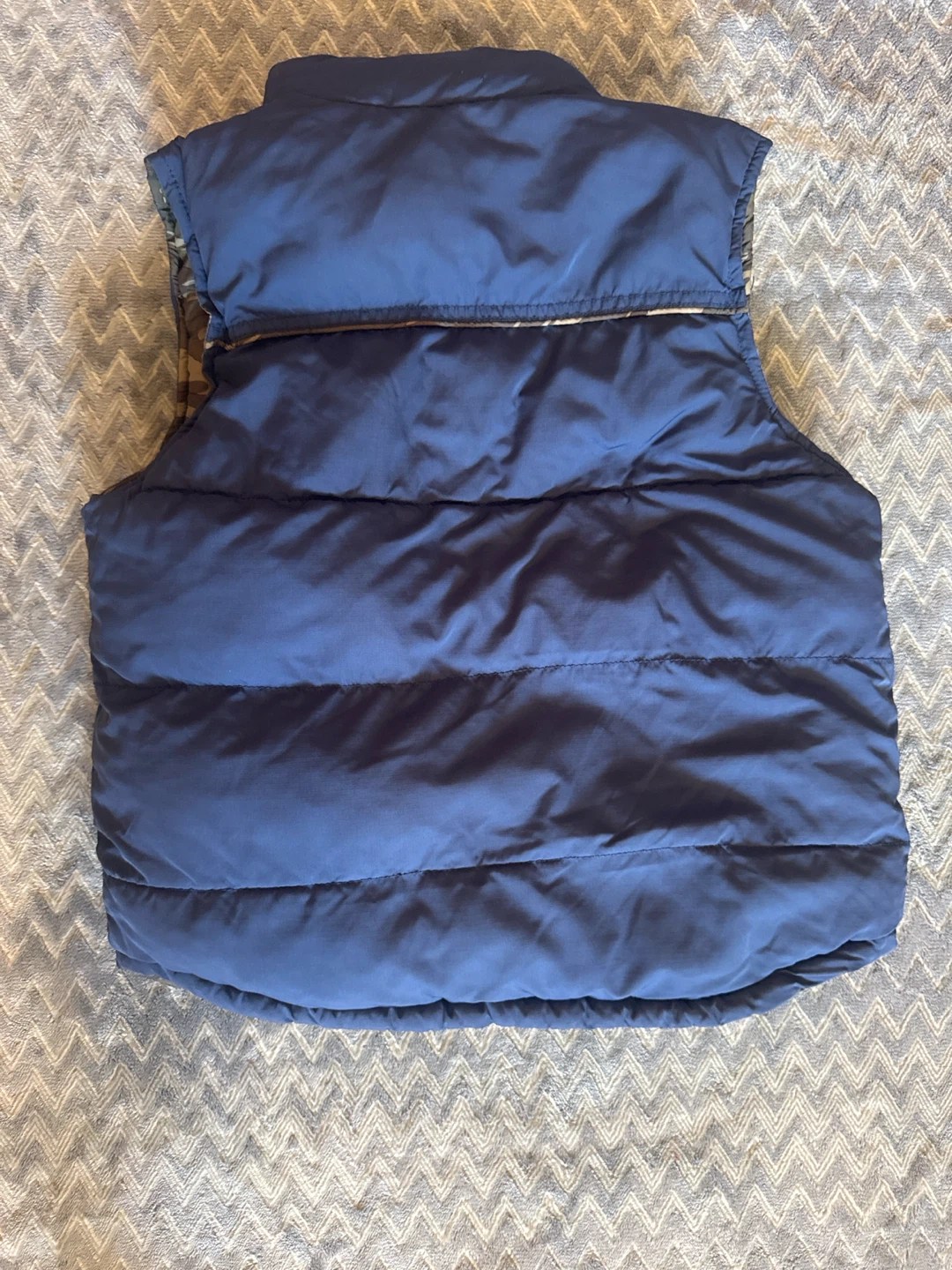 Gap Reversible Puffer Vest - photo 2