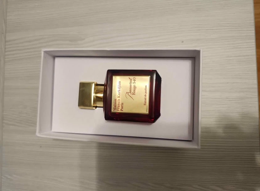 Baccarat Rouge 540 Extrait de Parfum 2.4 fl oz - photo 3