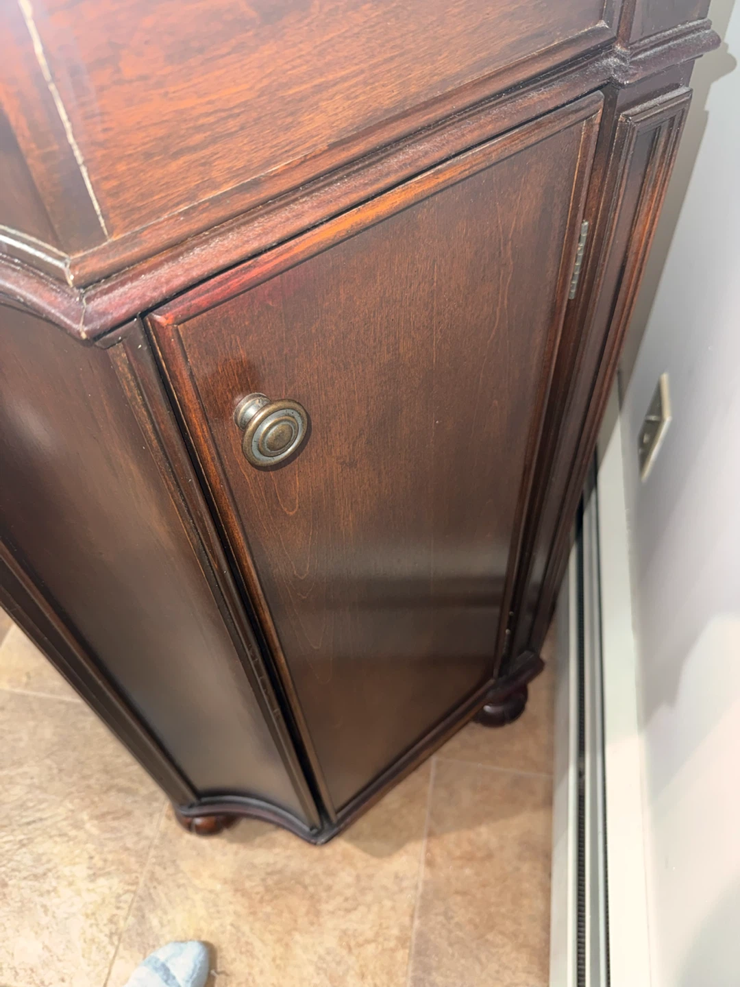 Corner Bar Cabinet with Mirror - photo 5