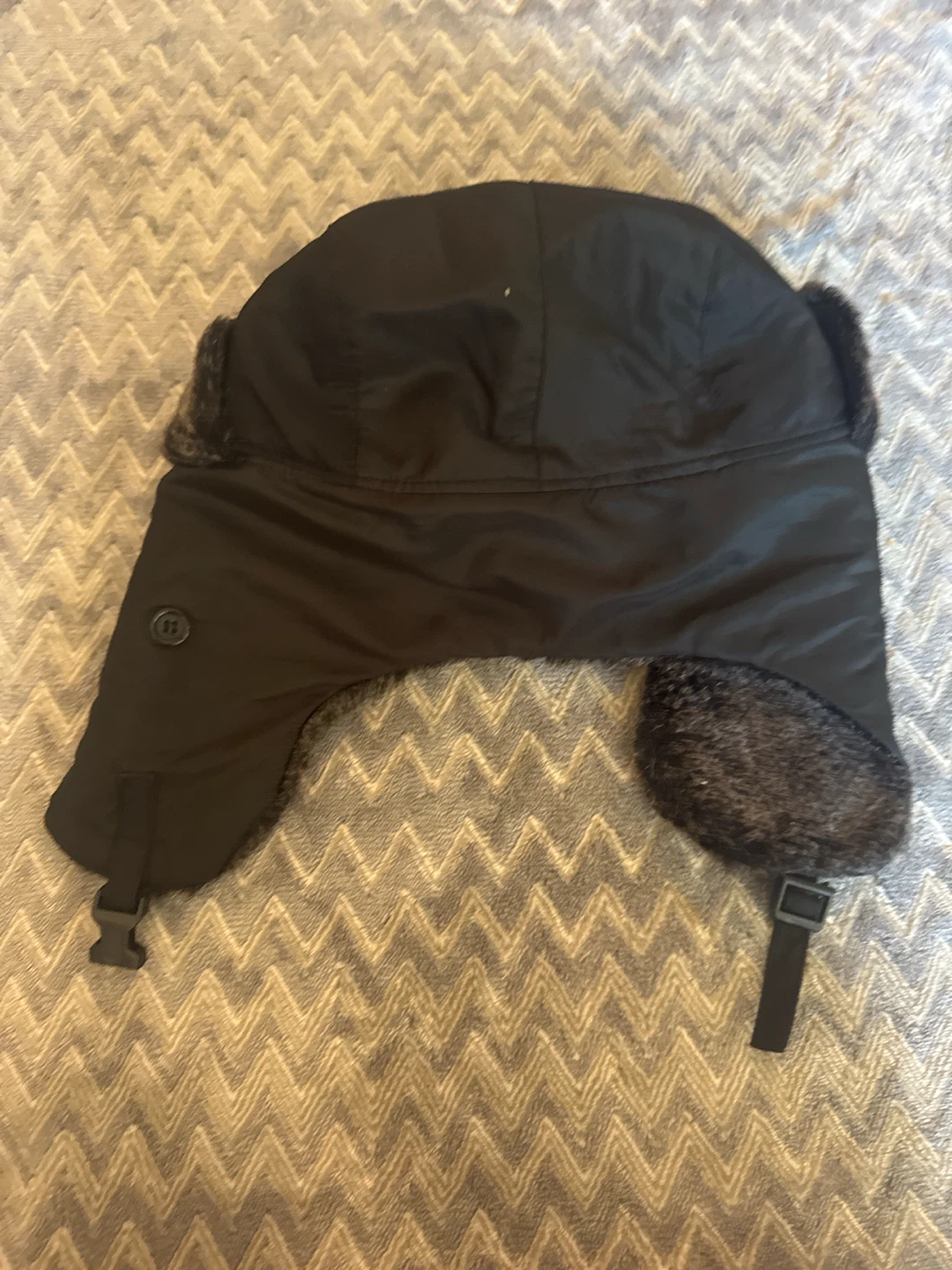 Black Winter Trapper Hat - photo 3
