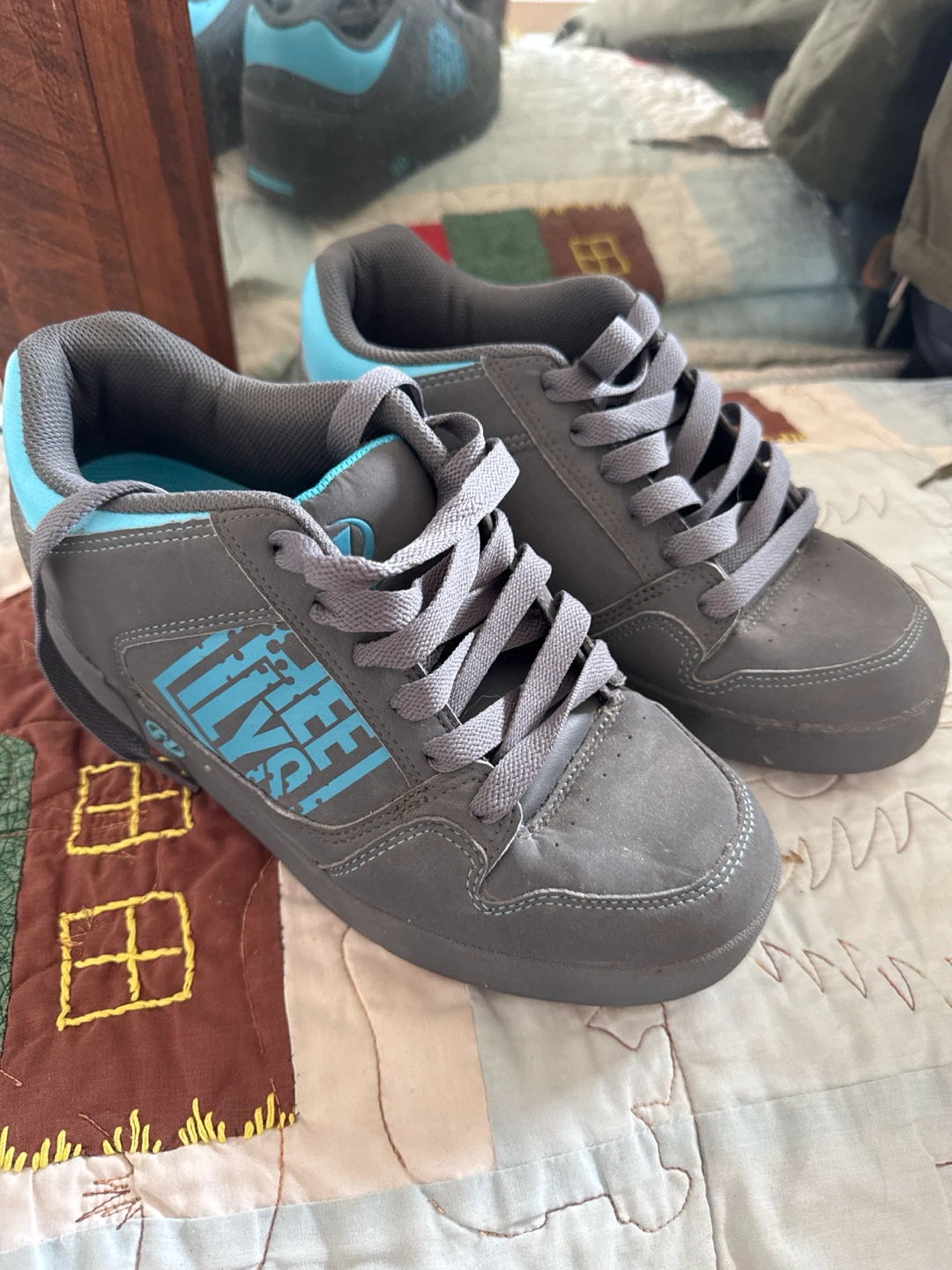 Heelys Size w9