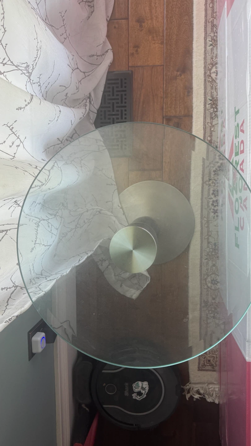 Glass top side table - photo 2