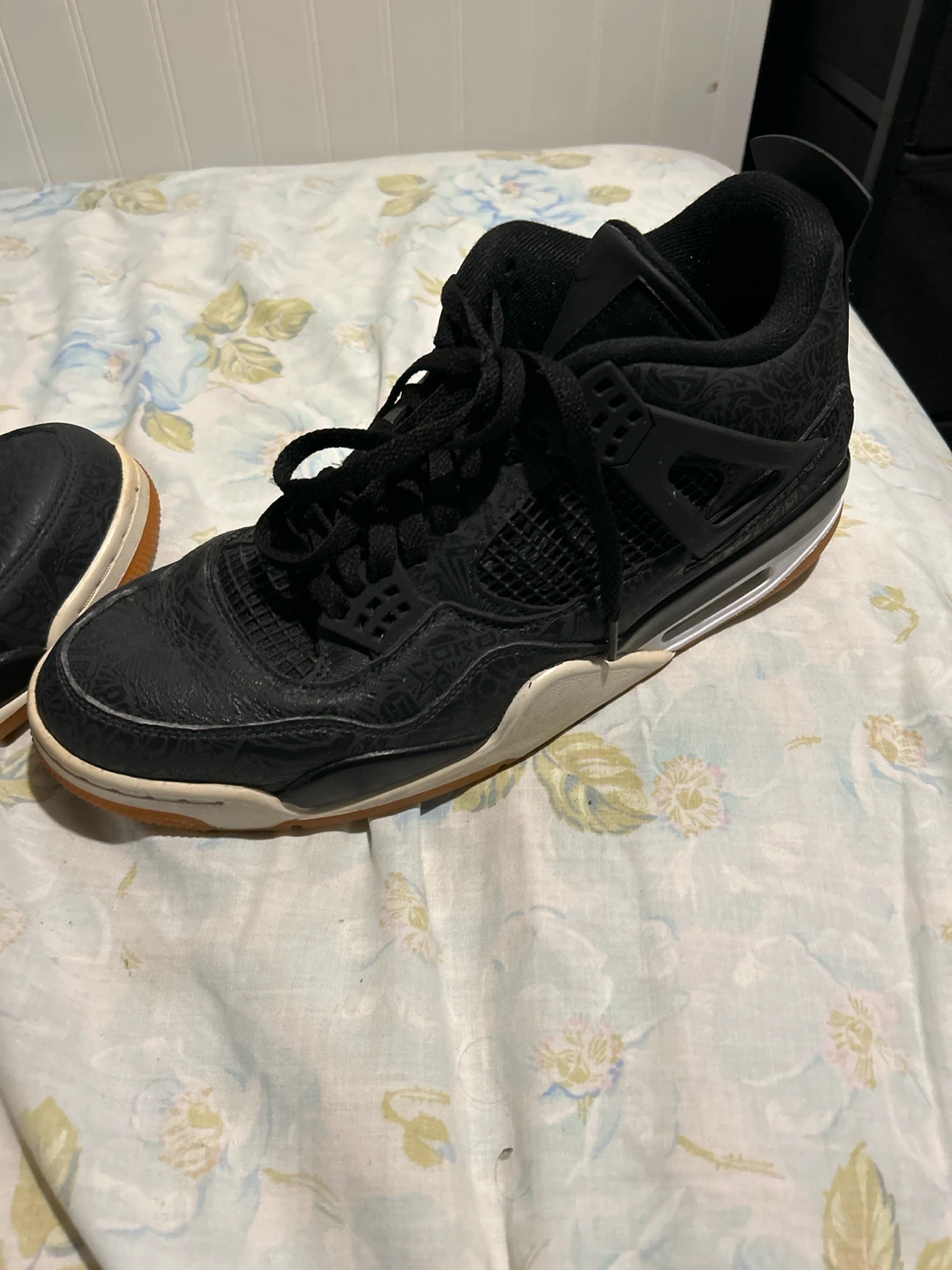 Air Jordan 4 Retro Laser Black Gum - photo 3