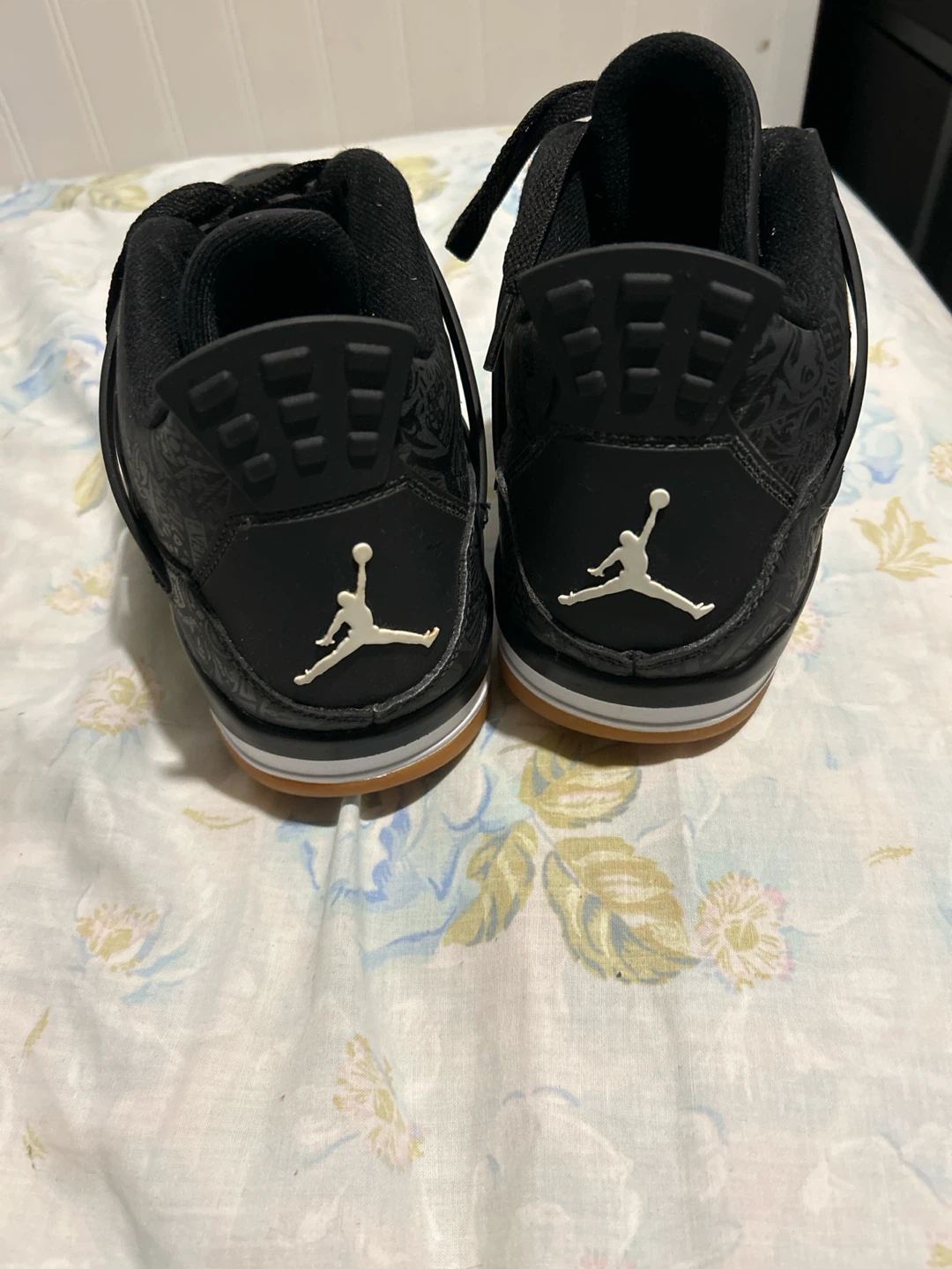 Air Jordan 4 Retro Laser Black Gum - photo 5