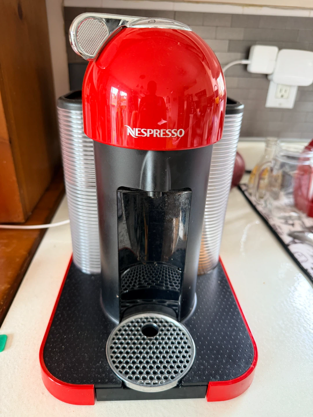 Nespresso VertuoPlus Coffee Machine - Red - photo 2