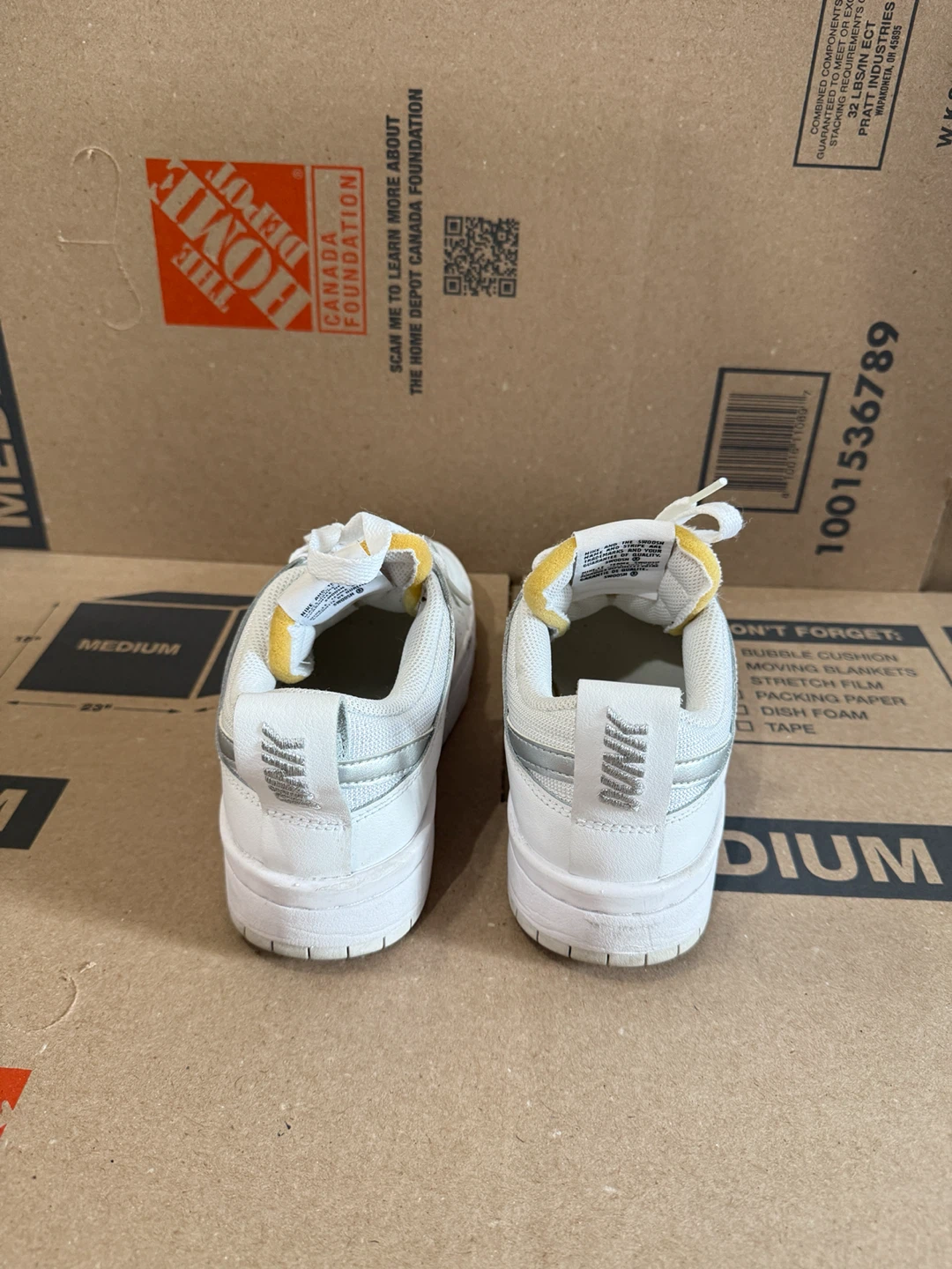 Nike Women's Shoes - Size 7 - photo 3