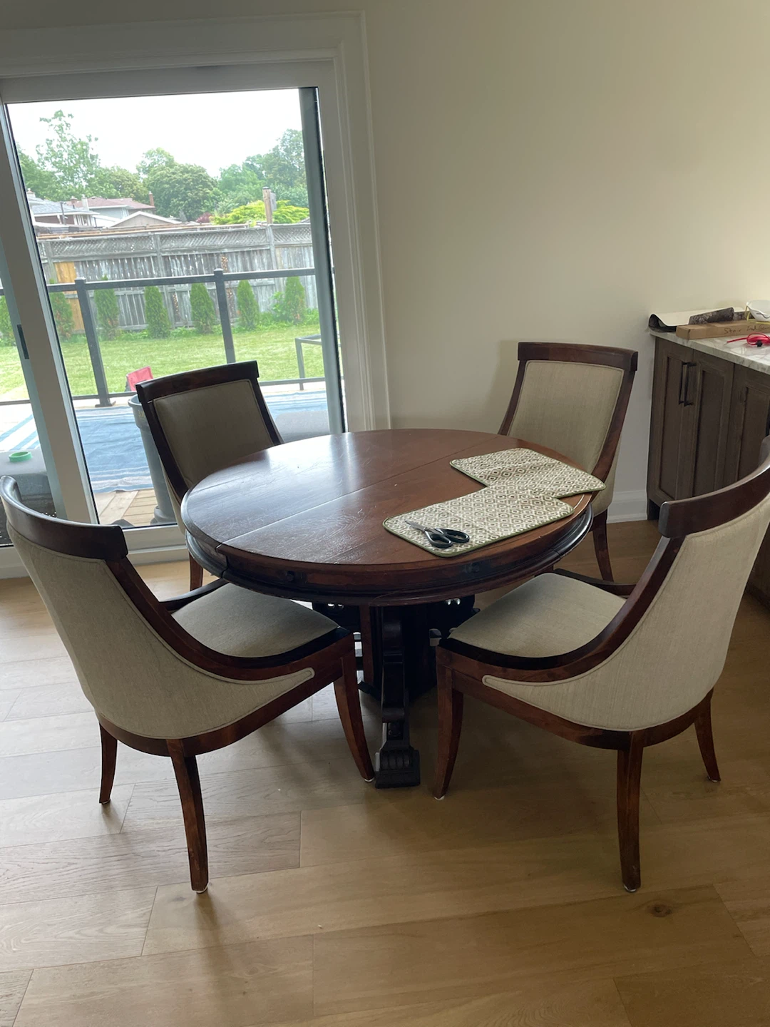DINING CHAIRS