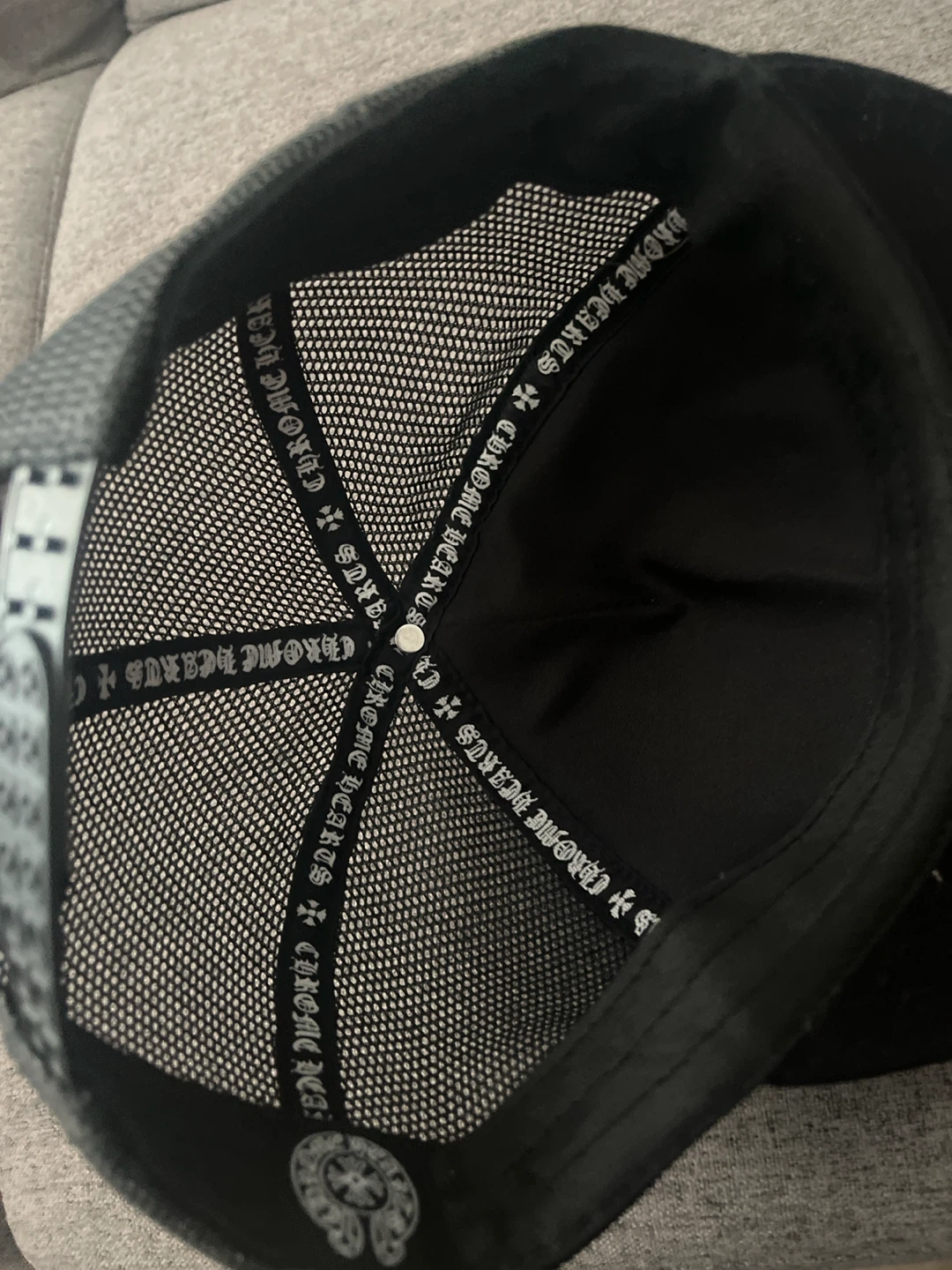 Chrome Hearts Trucker Hat - photo 3
