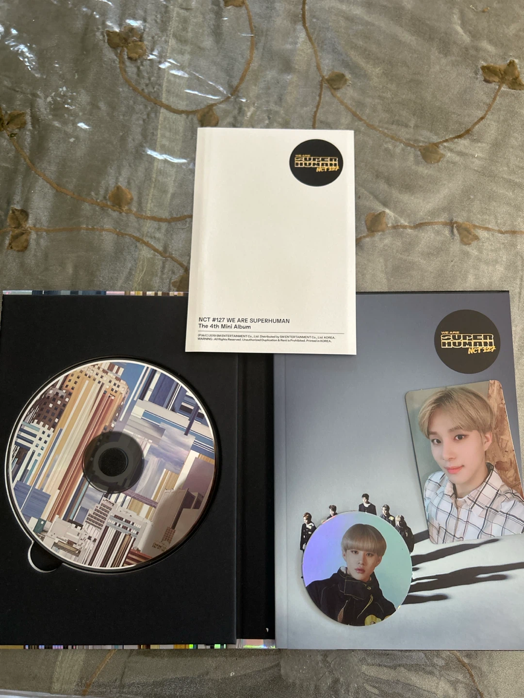 Kpop Album NCT 127 “We Are Superhuman” 4th mini album - photo 2