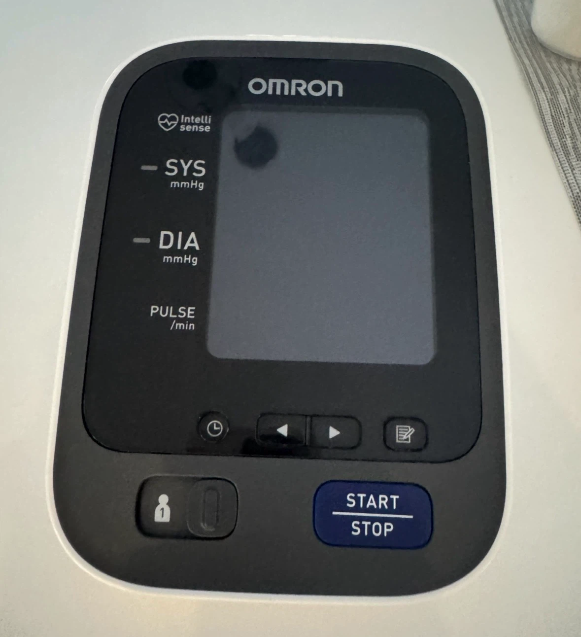 Blood Pressure Monitor - photo 2