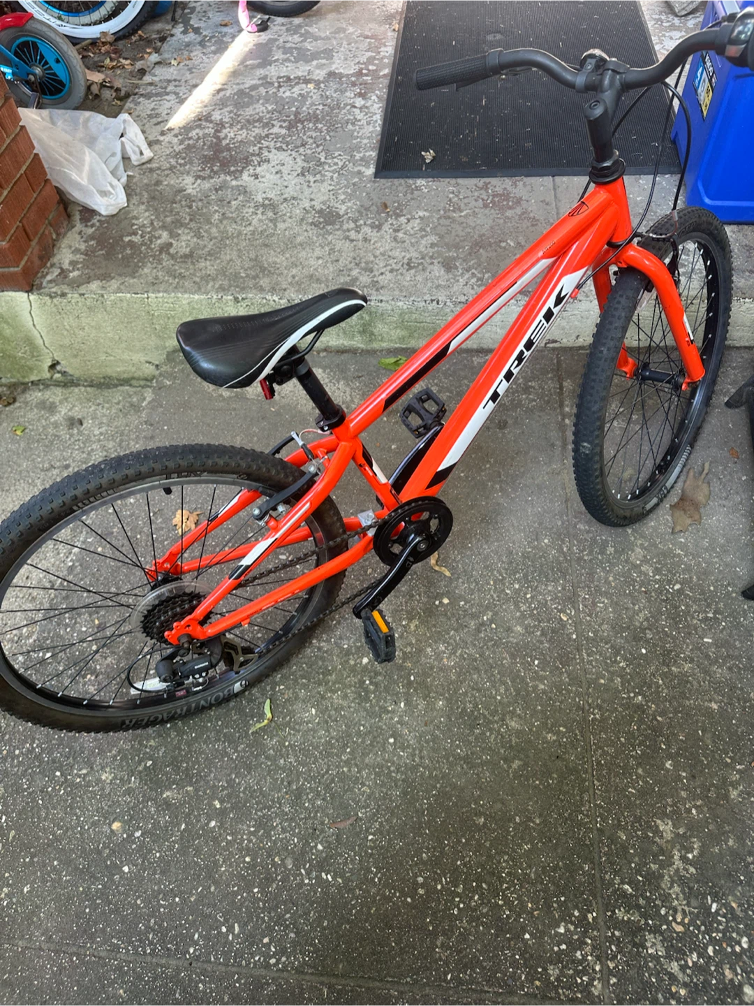 Trek Kids Mountain Bike 7 Speed size 24 - photo 3