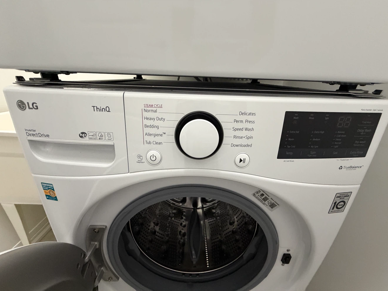 LG ThinQ Front-Load Washer & Dryer Set in excellent condition. - photo 3